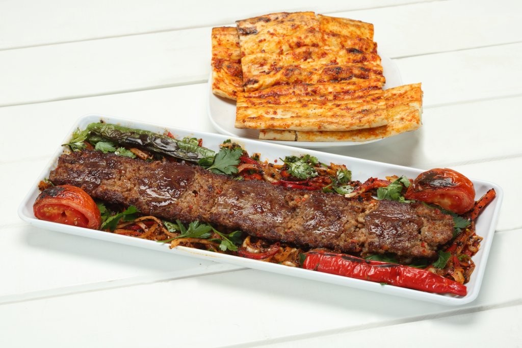 İki Yüzlü Kebap